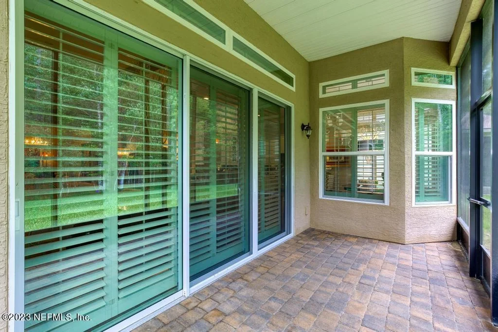 Photo of 1604 SUGAR LOAF Lane