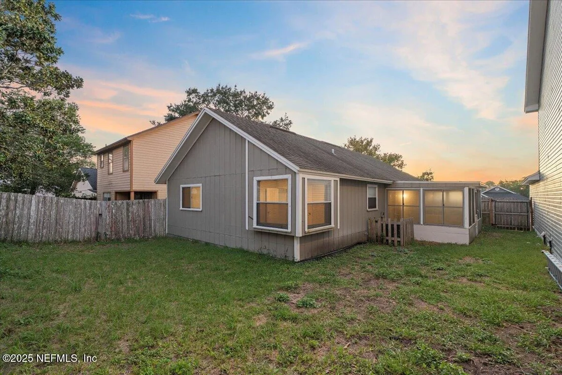 Photo of 2467 TOWNSQUARE Drive