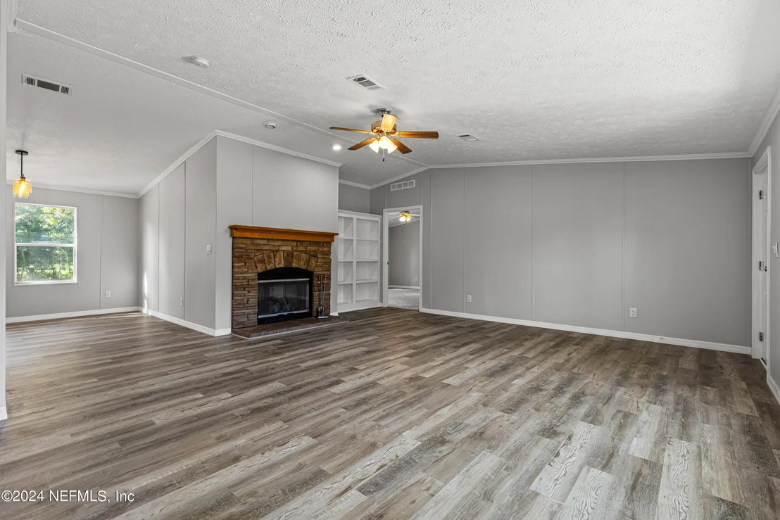Photo of 3994 SUZANNE Drive
