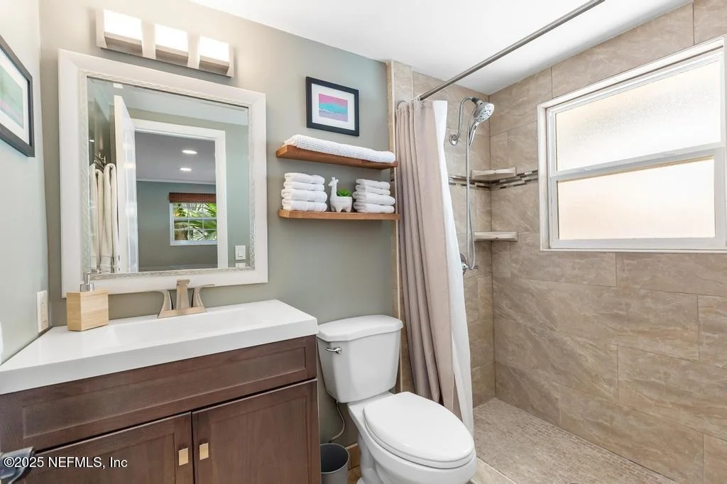 Photo of 4 NELMAR Avenue