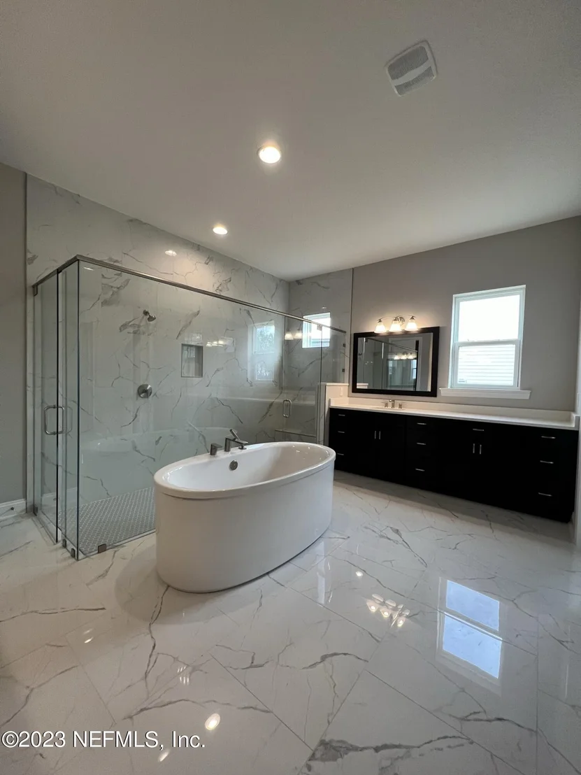 Photo of 54 HILLENDALE Circle