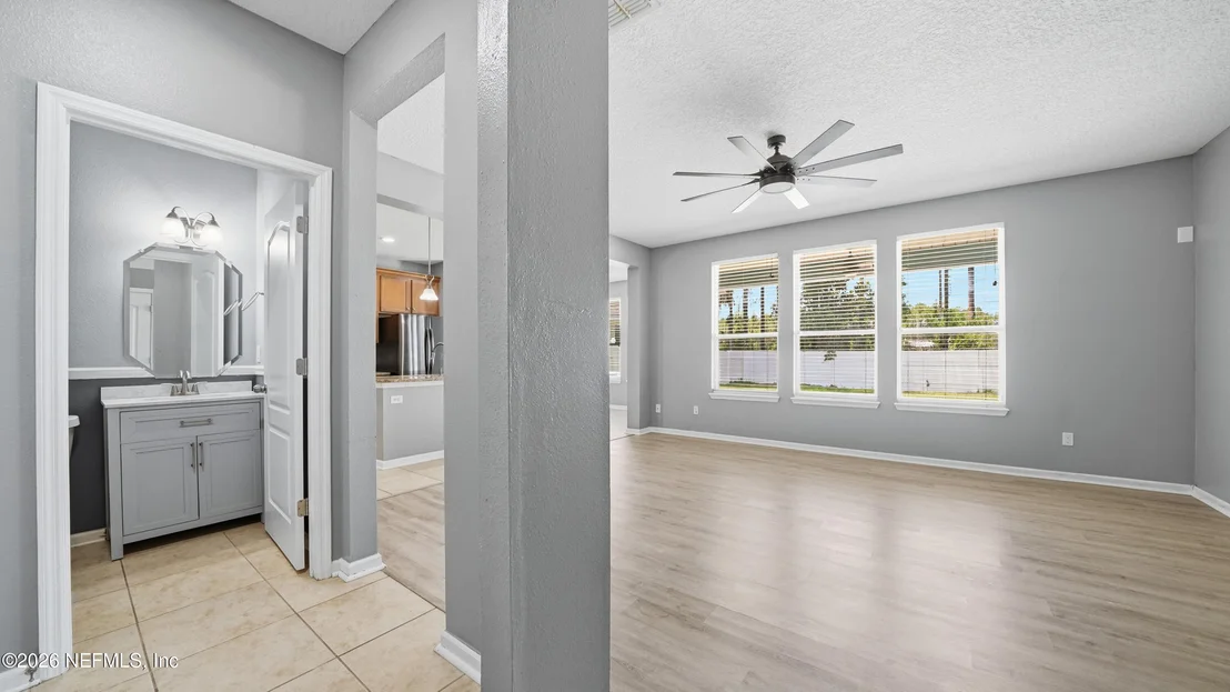 Photo of 650 BRIAR VIEW Drive