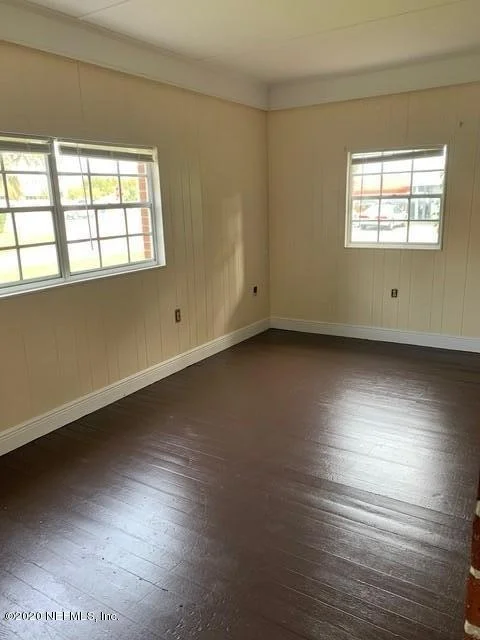 Photo of 303 MONROE Street