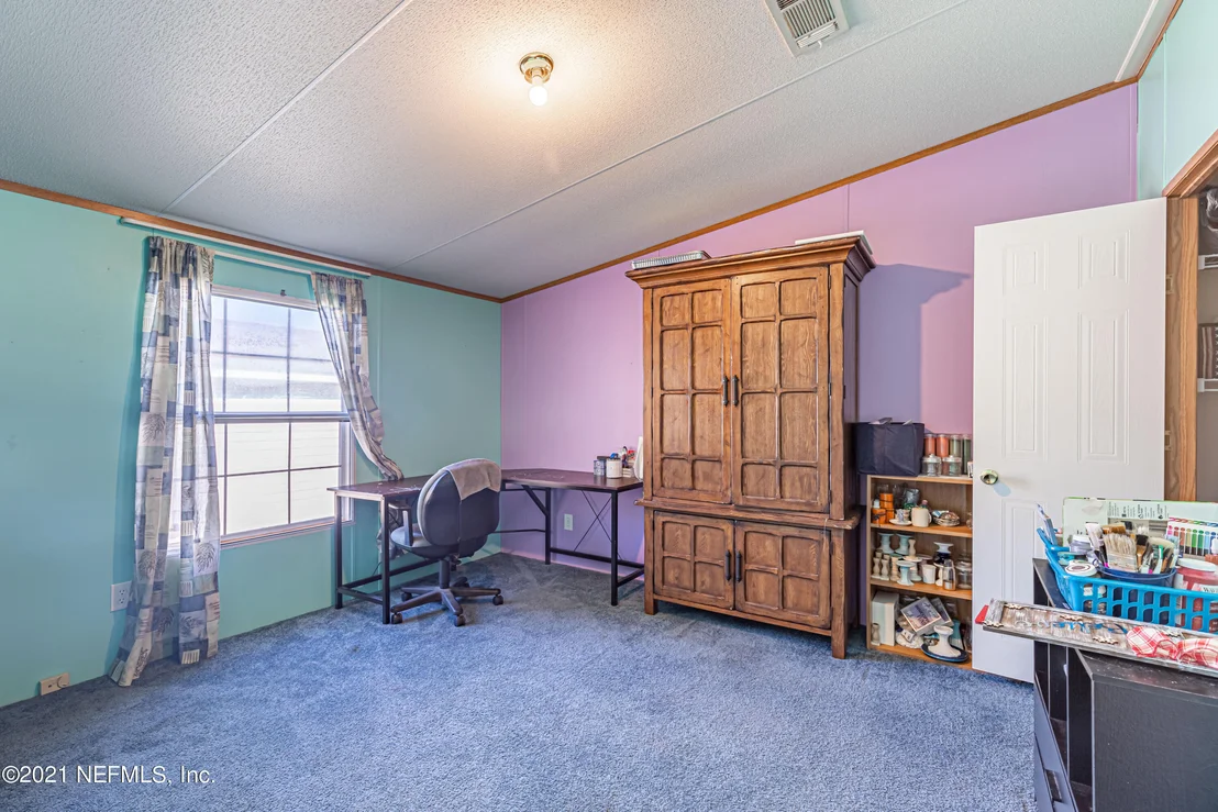 Photo of 2441 VIOLA Street