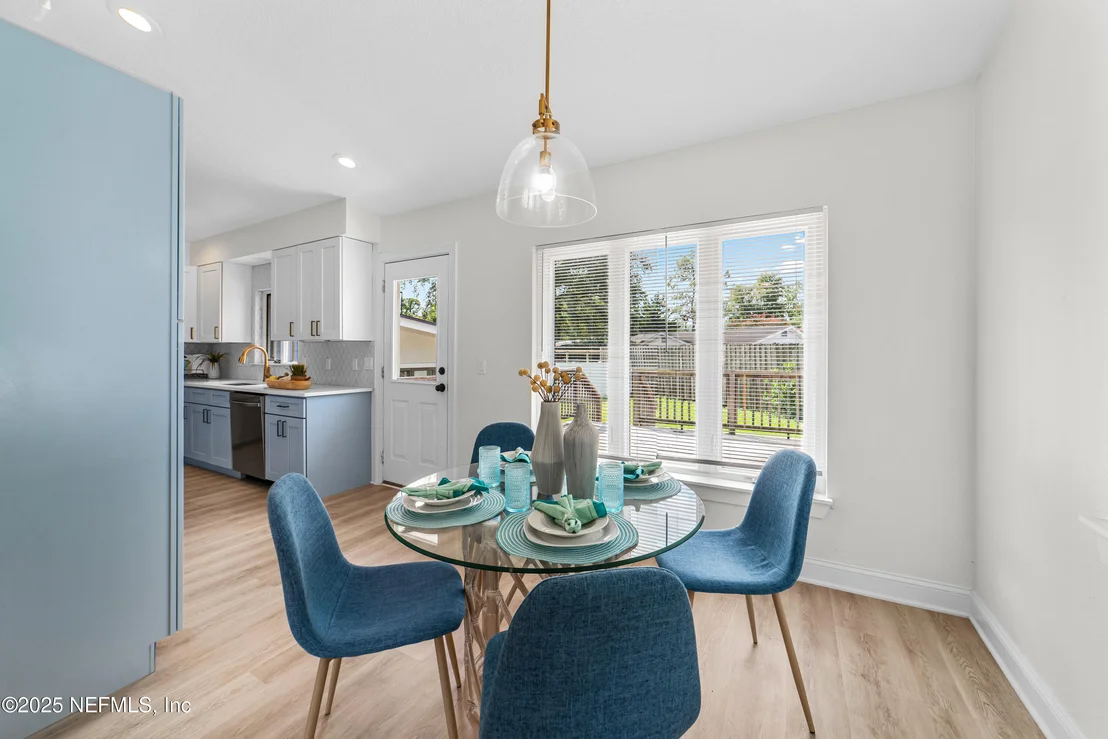 Photo of 3814 CORONADO Road