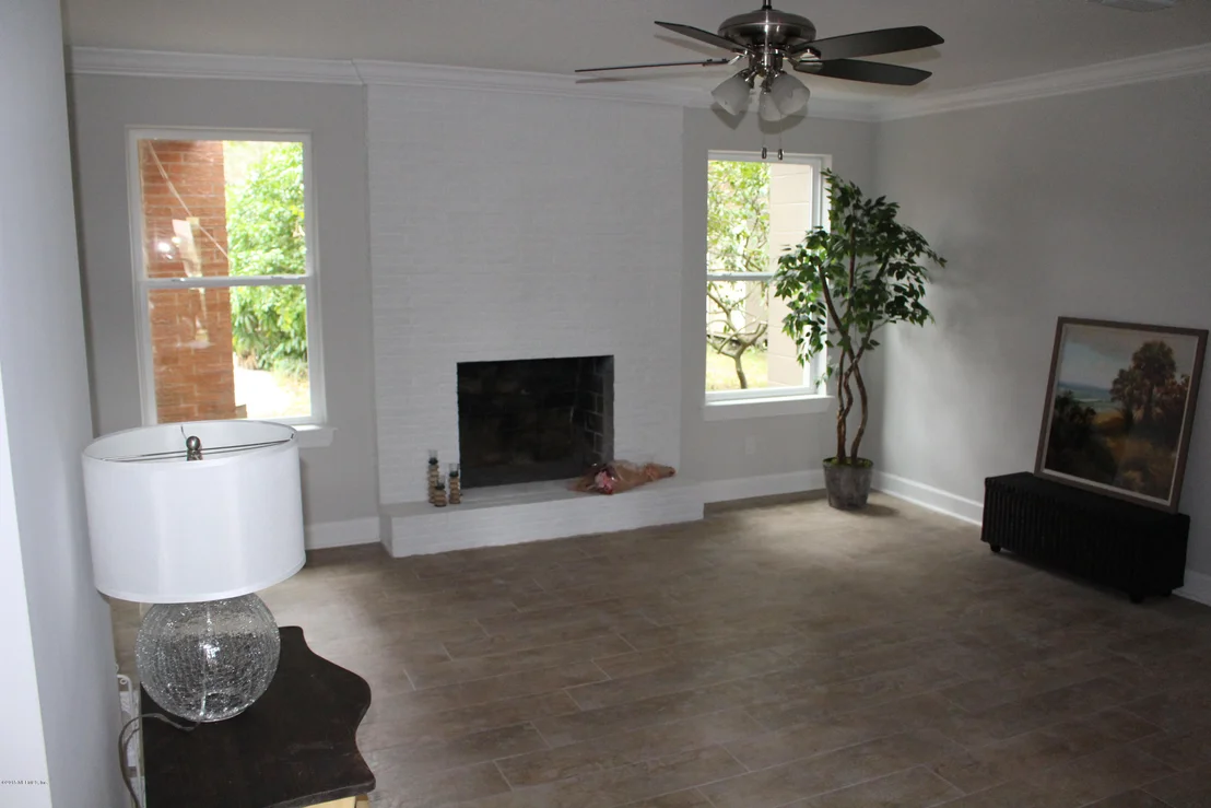 Photo of 2343 Mills Road
