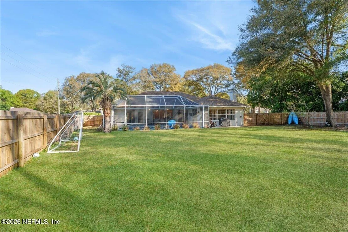 Photo of 735 CHARMWOOD Drive