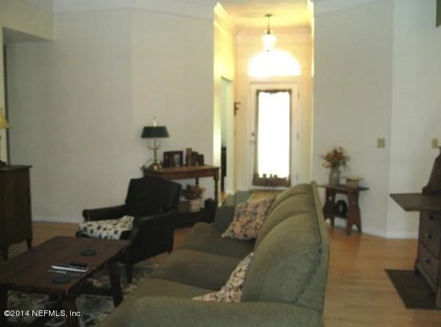 Photo of 1072 LARKSPUR Loop