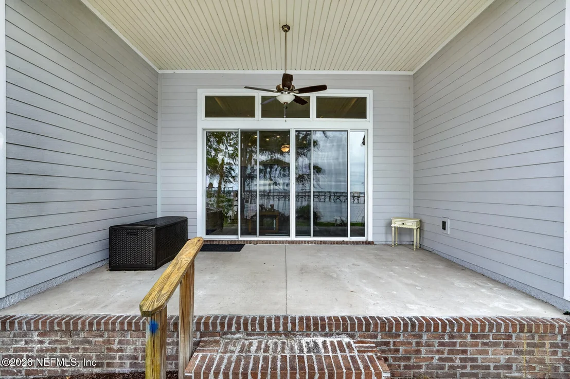Photo of 10111 COUNTY ROAD 13 N