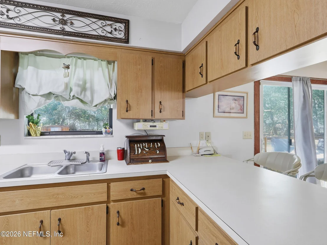 Photo of 8336 SINGLETON Place