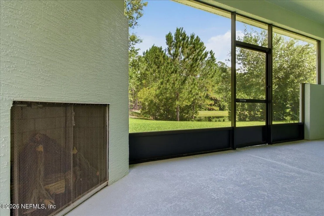 Photo of 205 HEATHERWOOD Court
