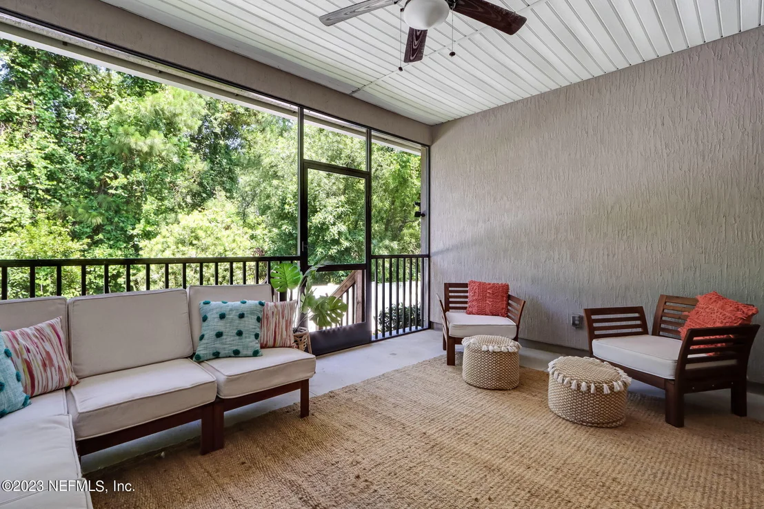 Photo of 85771 BLACK TERN Drive