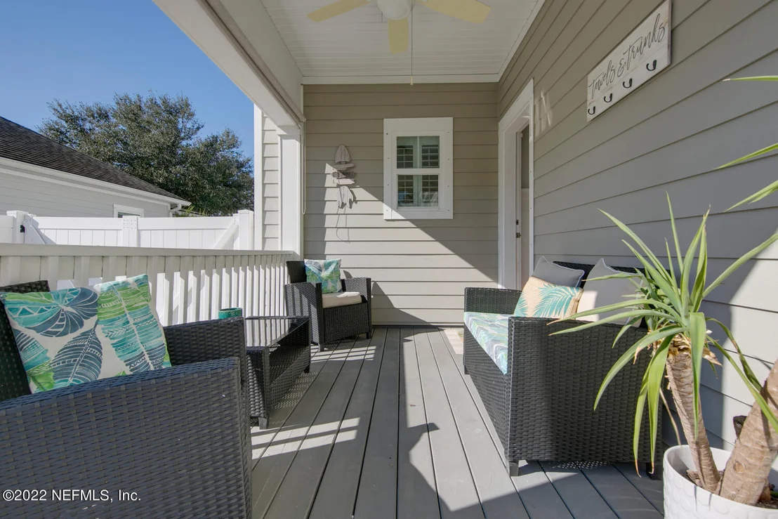 Photo of 3939 PALM Way