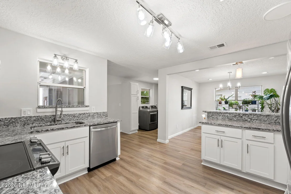 Photo of 3834 EDIDIN Drive