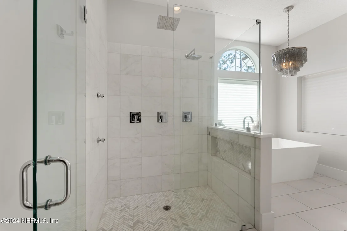 Photo of 24618 DEER TRACE Drive