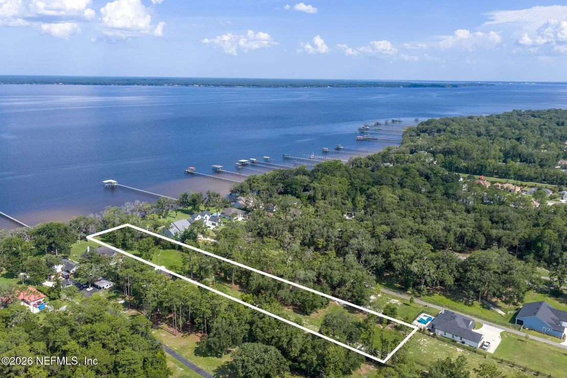Photo of 1570 RIVER RISE Point