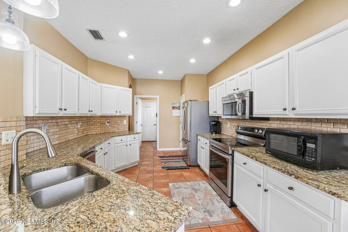 Photo of 1629 SANDY SPRINGS Drive