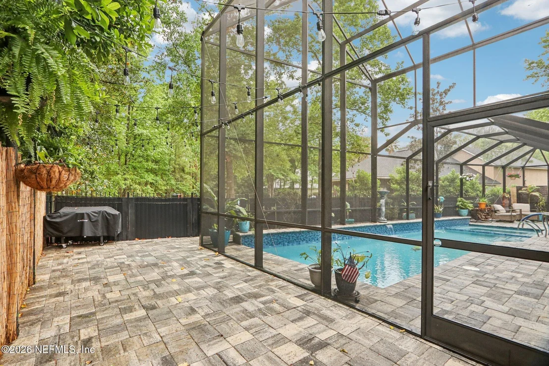 Photo of 1831 CROSS GREEN Way