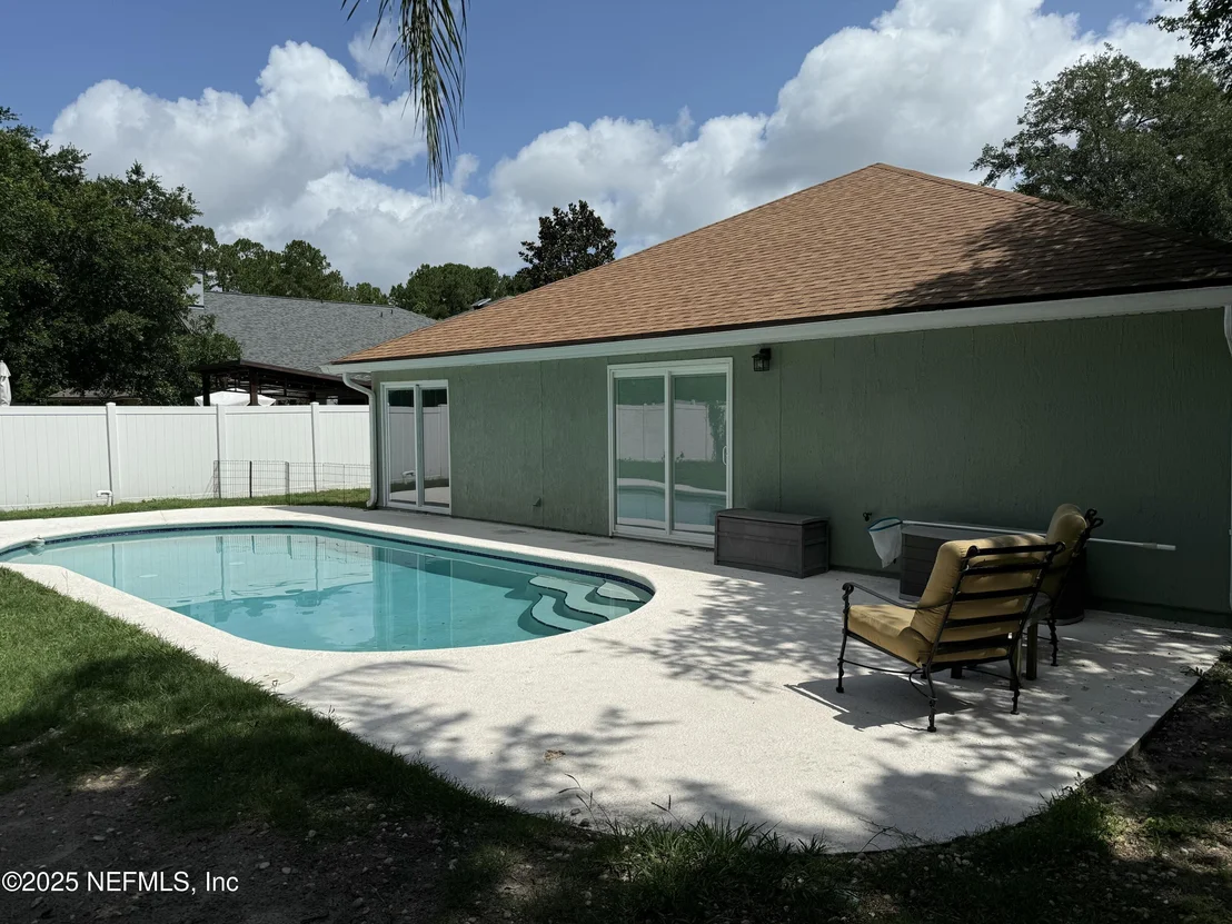 Photo of 389 W TROPICAL Trace
