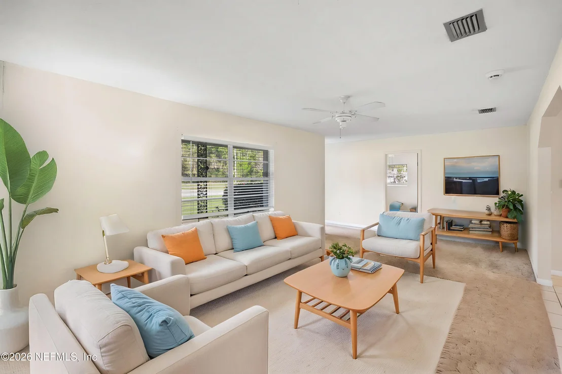 Photo of 272 HARBOR Drive