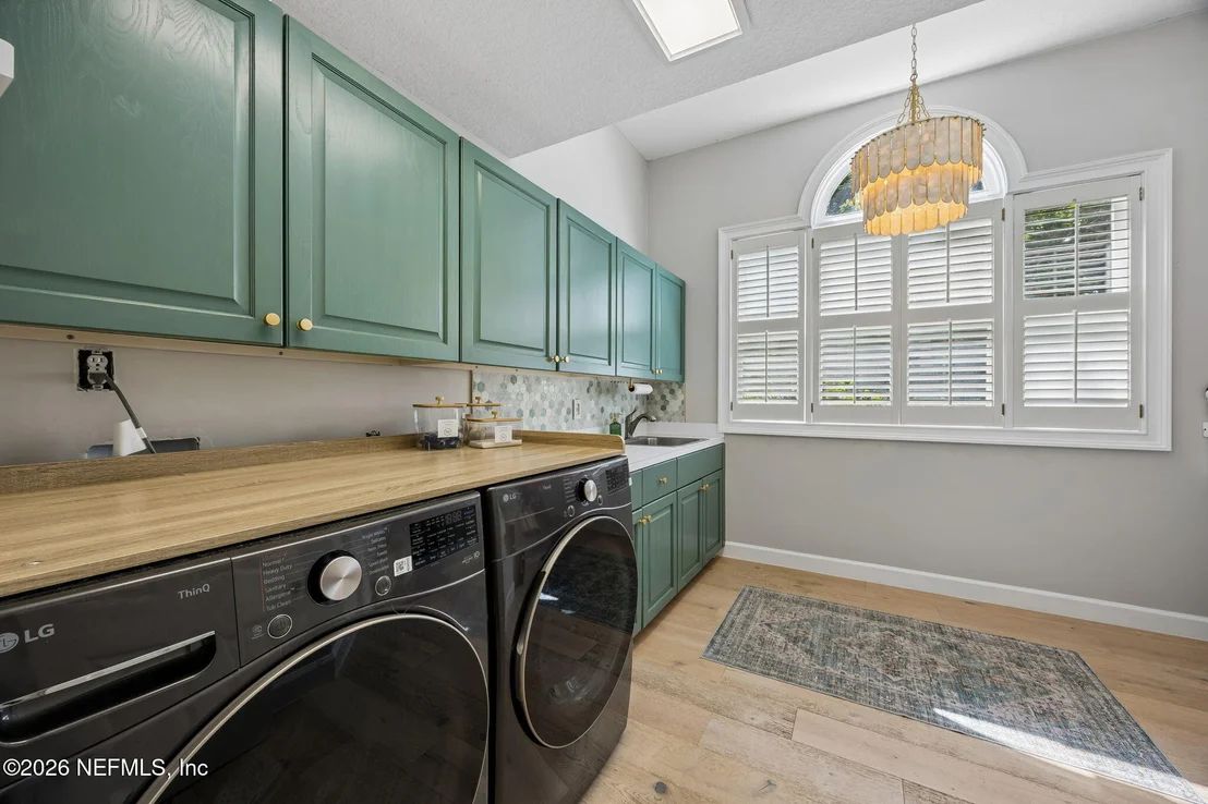 Photo of 5070 BENTGRASS Circle