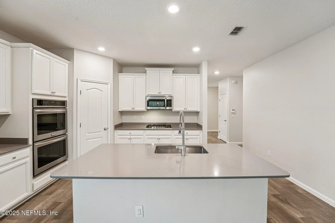 Photo of 150 OTERO Point