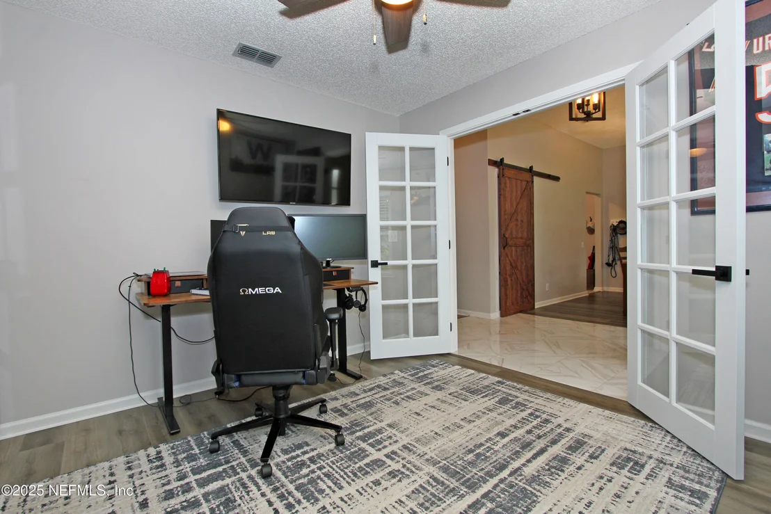 Photo of 14603 BERRINGER Lane