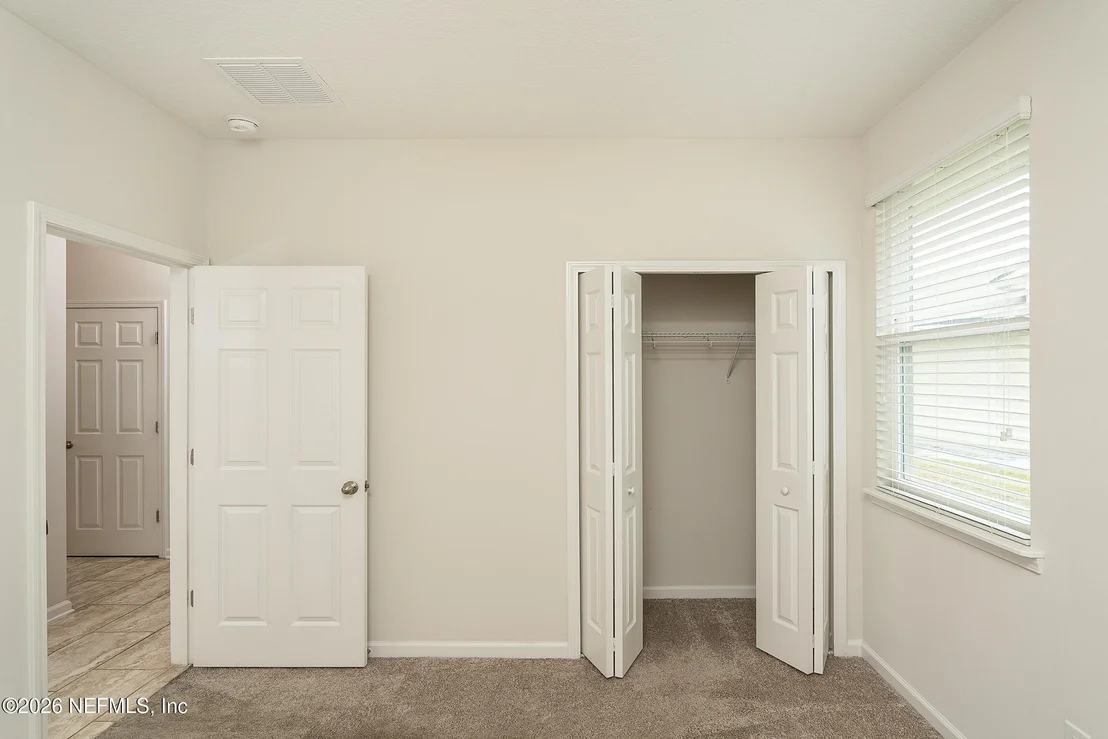 Photo of 132 MONROE Avenue