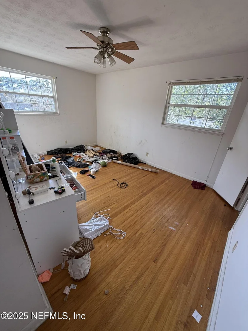 Photo of 5659 MAXINE Drive