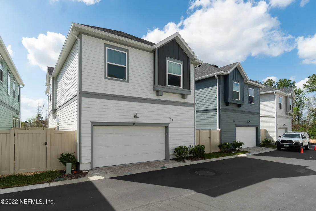 Photo of 7312 BEACH HAVEN Place