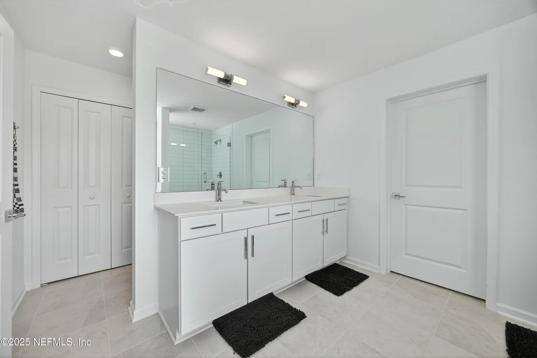 Photo of 2113 FEATHEREDGE Way