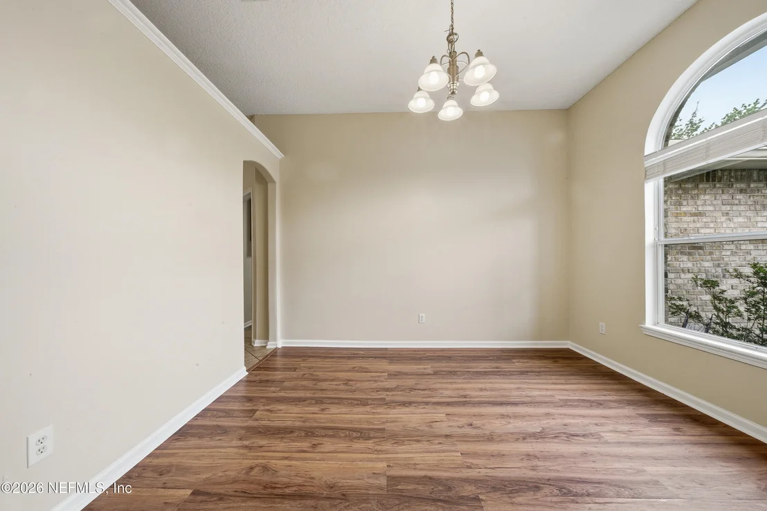 Photo of 4032 EDGELAND Trail