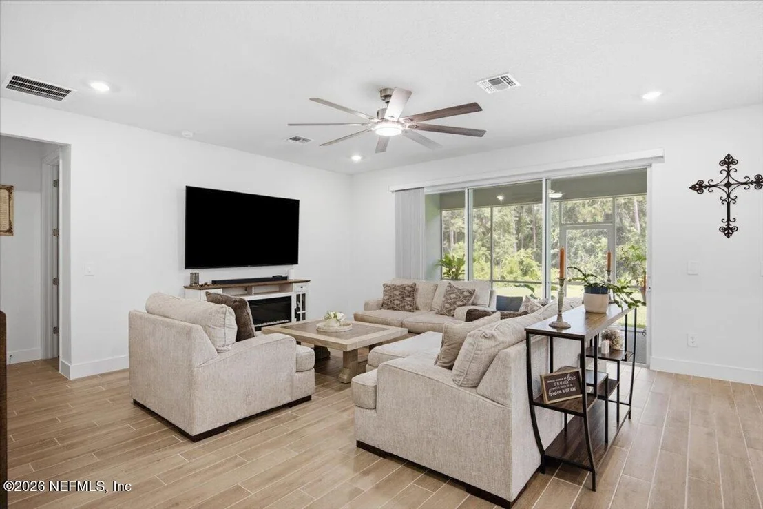 Photo of 418 BROOKHAVEN Trail