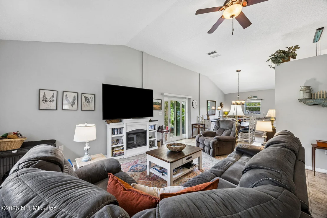 Photo of 45144 MUSSLEWHITE Road