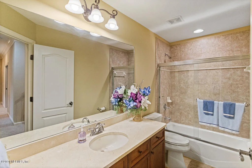 Photo of 413 SUMMERSET Drive