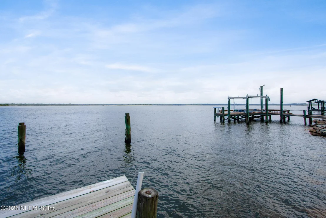 Photo of 8912 HECKSCHER Drive
