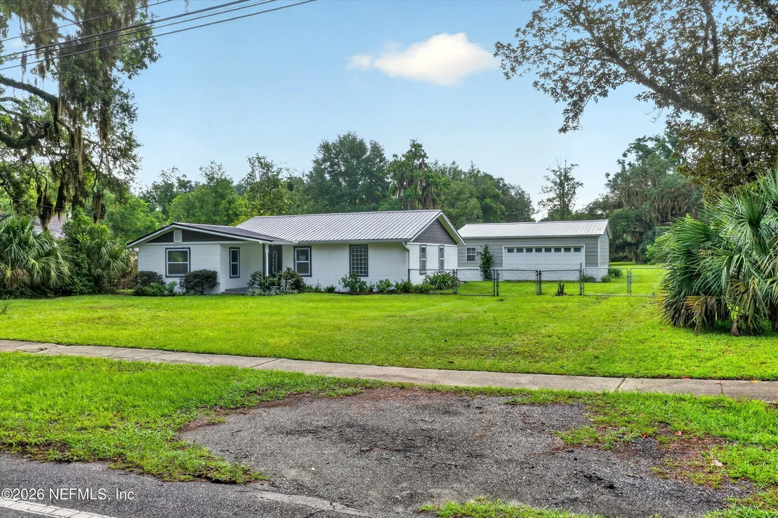 Photo of 1619 HAMMOND Boulevard