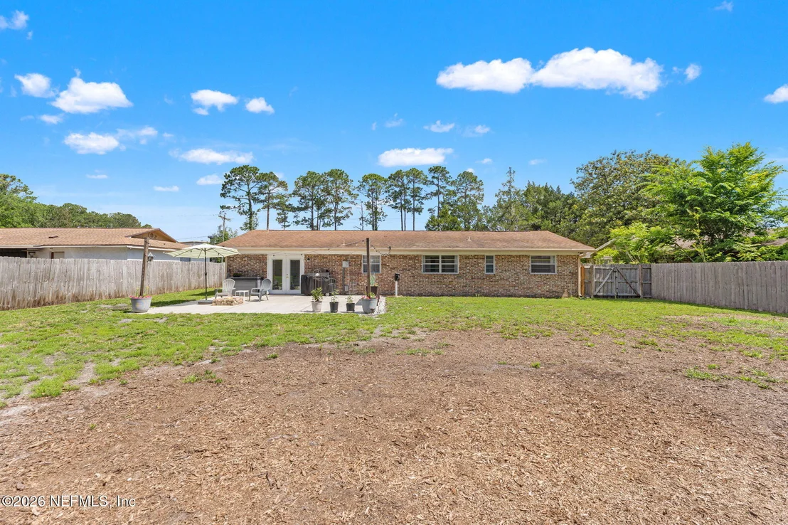 Photo of 1661 BARTLETT Avenue