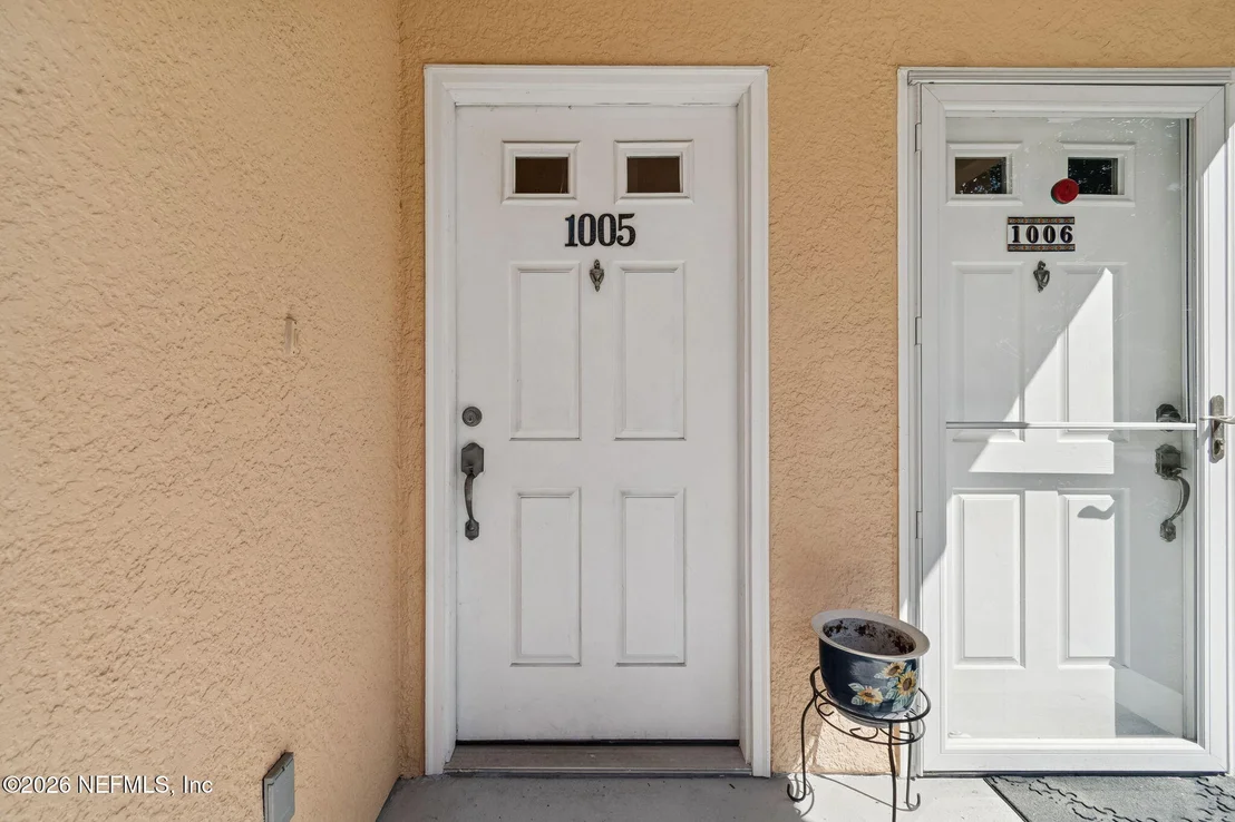 Photo of Unit 1005 at 175 BAYBERRY Circle