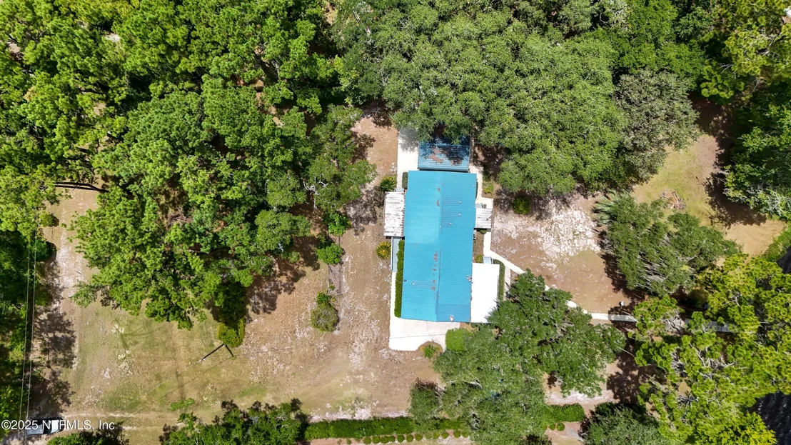 Photo of 101 PINE TREE Lane