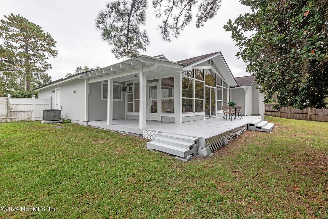 Photo of 572 JAMES WILSON Circle