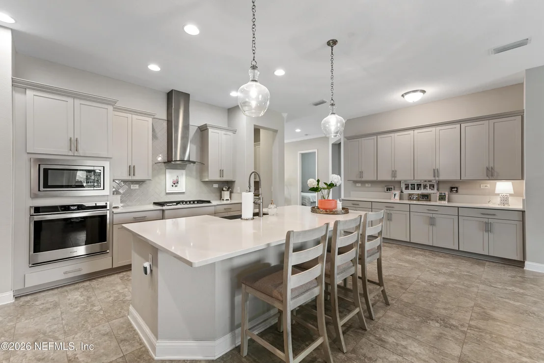 Photo of 228 CONQUISTADOR Road