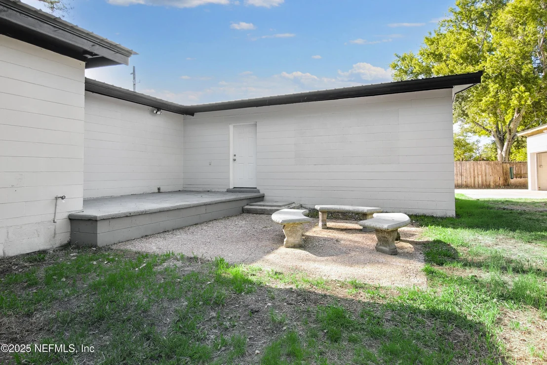 Photo of 2123 SAUL Drive
