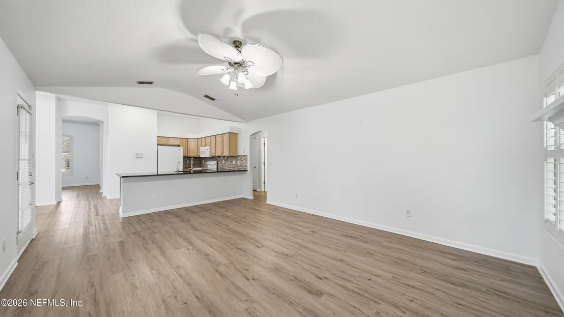 Photo of 13105 HARBORTON Drive