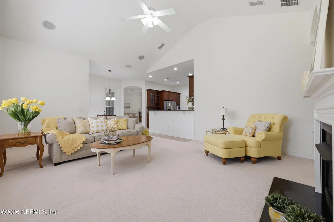 Photo of 443 SEBASTIAN Square