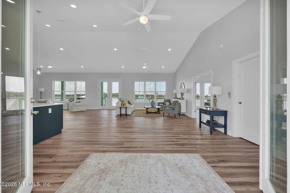 Photo of 6030 HECKSCHER Drive