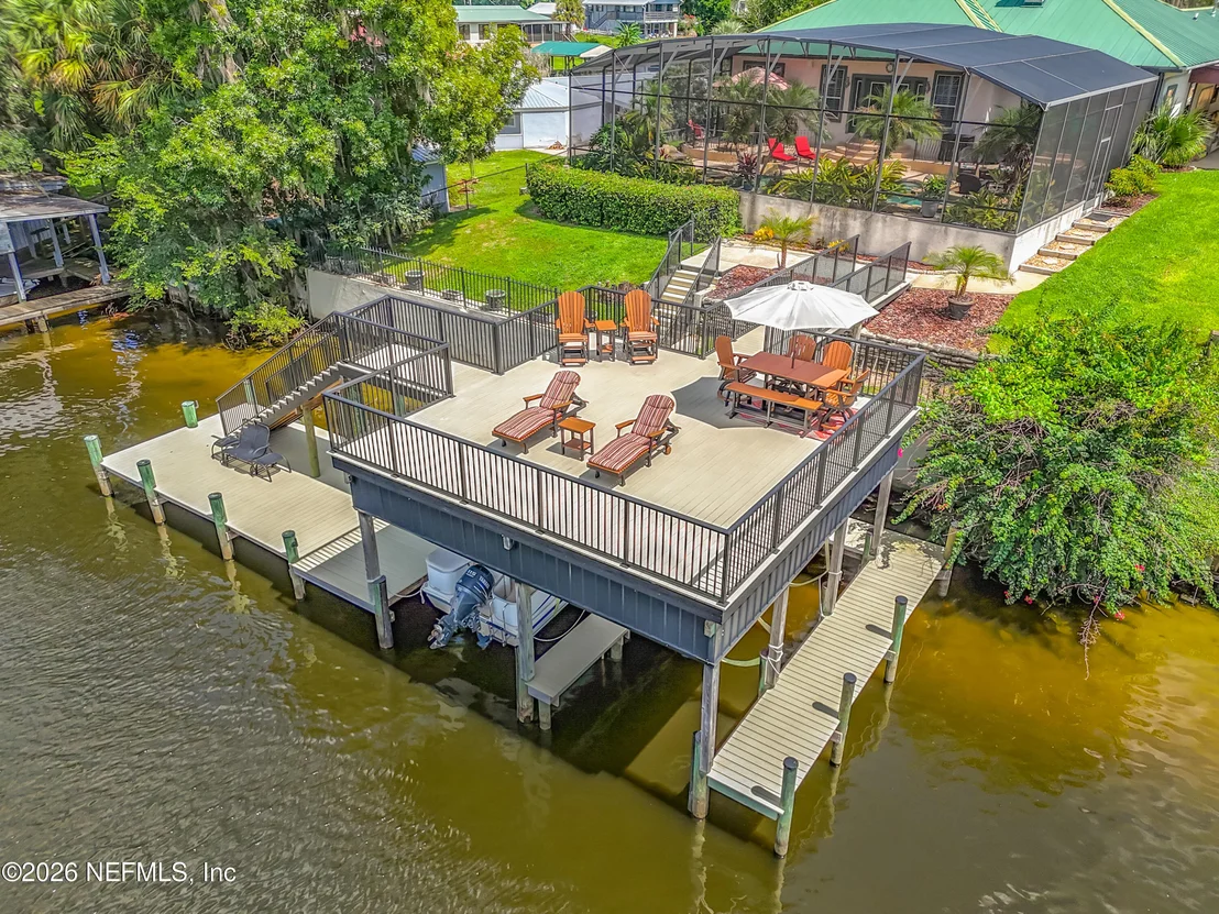 Photo of 129 RIVER Road
