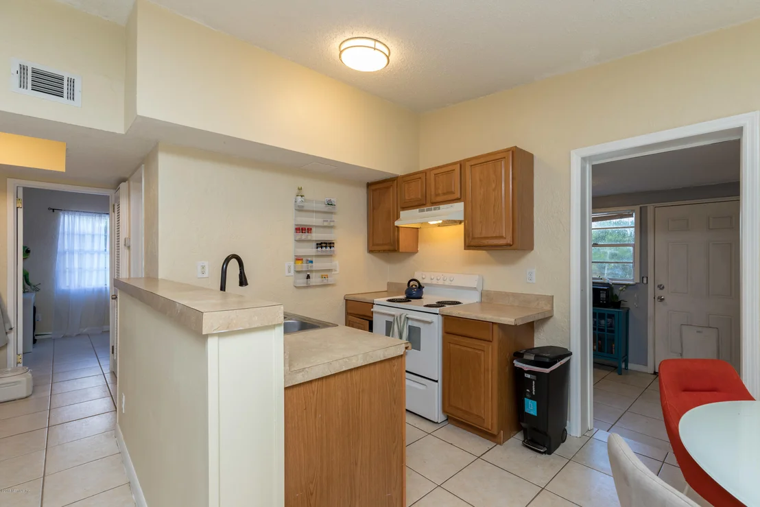 Photo of 4160 RUBY Drive W