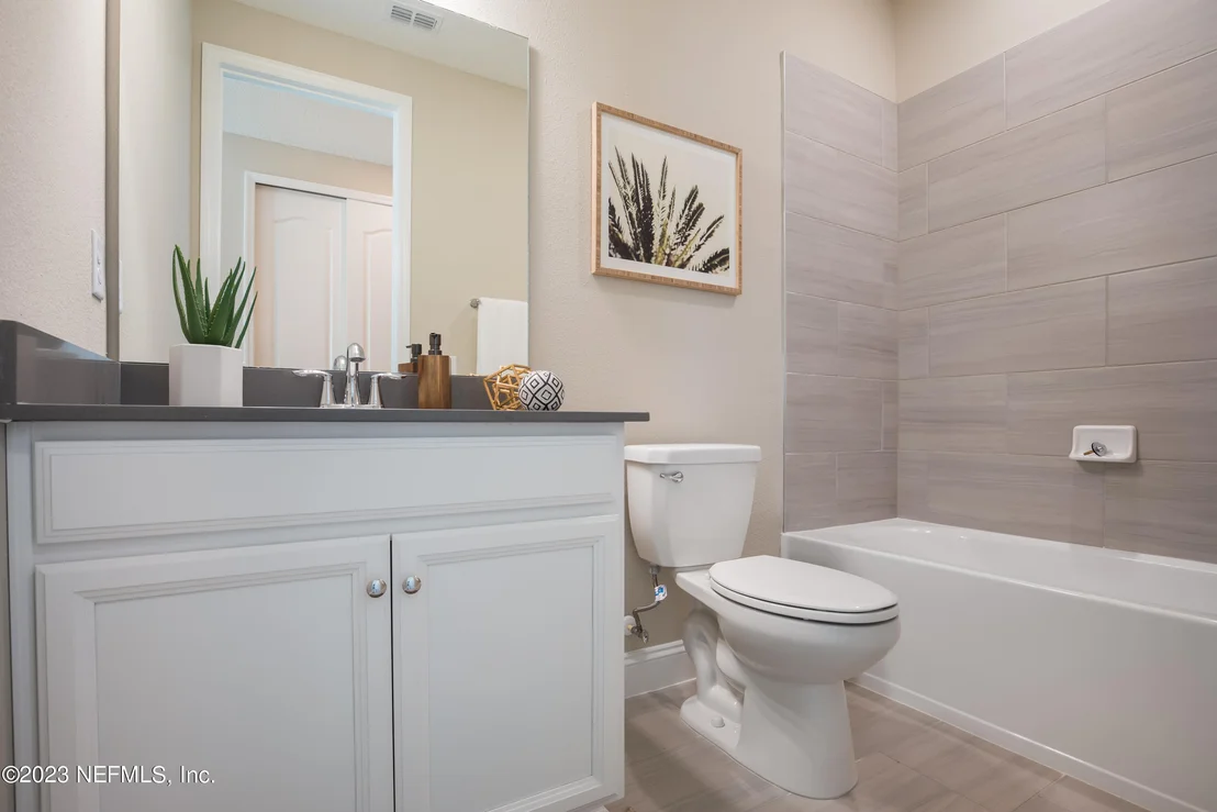 Photo of 504 OAKLAWN Court