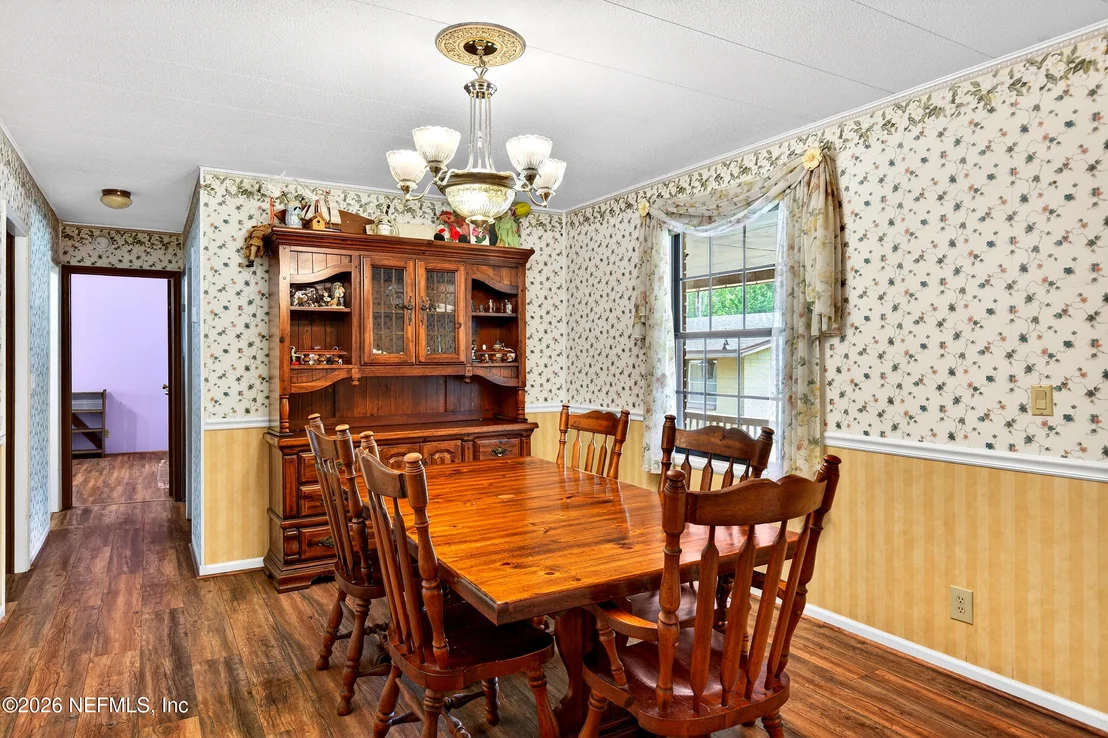 Photo of 43122 PINERIDGE Drive